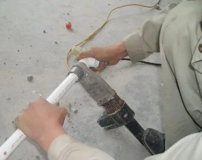 富锦漏水维修电话